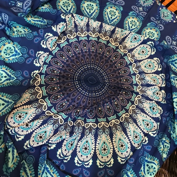 🦚Large Wall Tapestry - Tablecloth - Picture 1 of 5